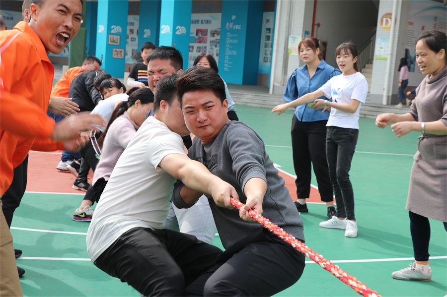 奋力拼搏，超越自我——艾礼安2019年冬季运动会圆满落幕