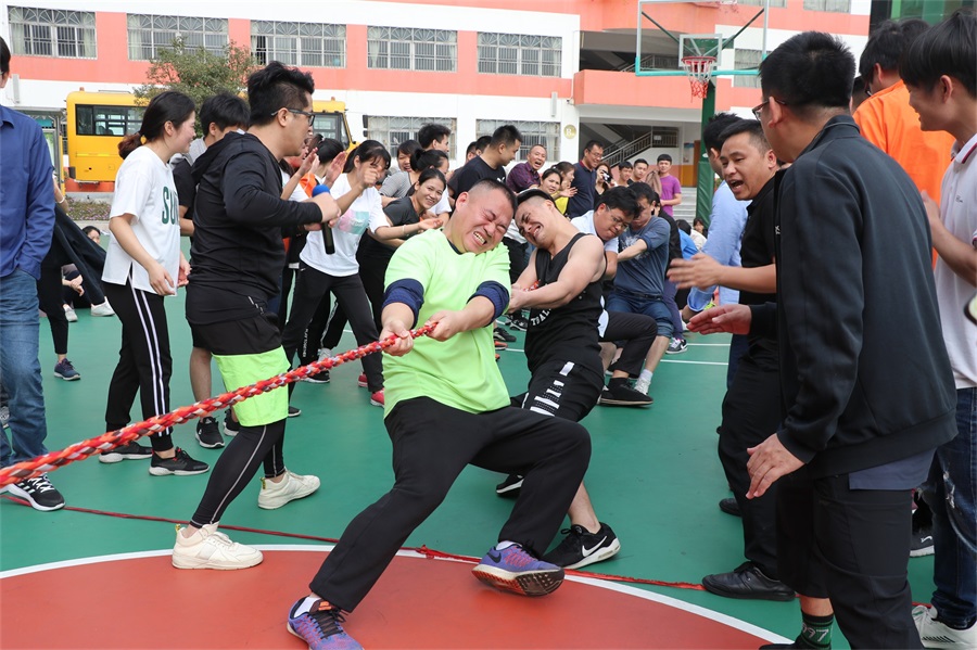 奋力拼搏，超越自我——艾礼安2019年冬季运动会圆满落幕