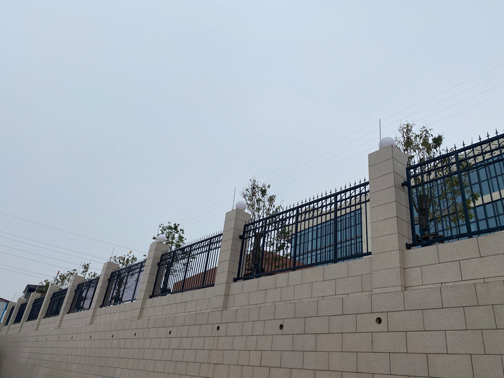 郑州市第四十四高级中学|张力围栏