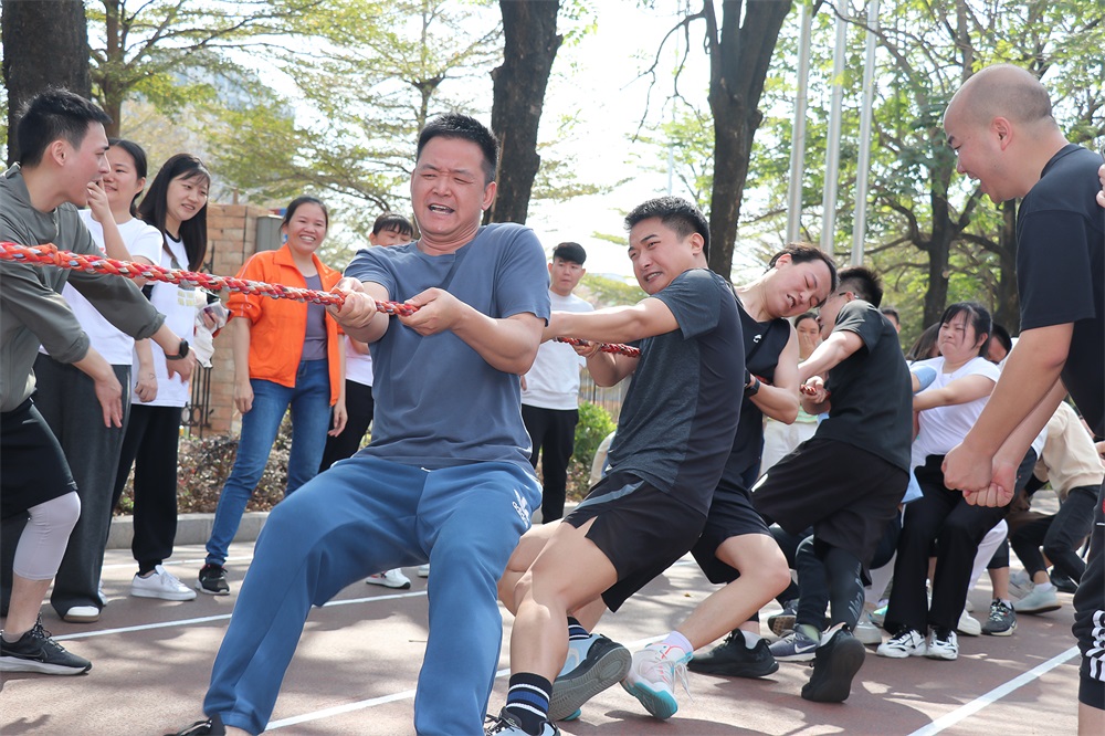 全力以赴，奋勇争先——艾礼安第十四届运动会圆满落幕